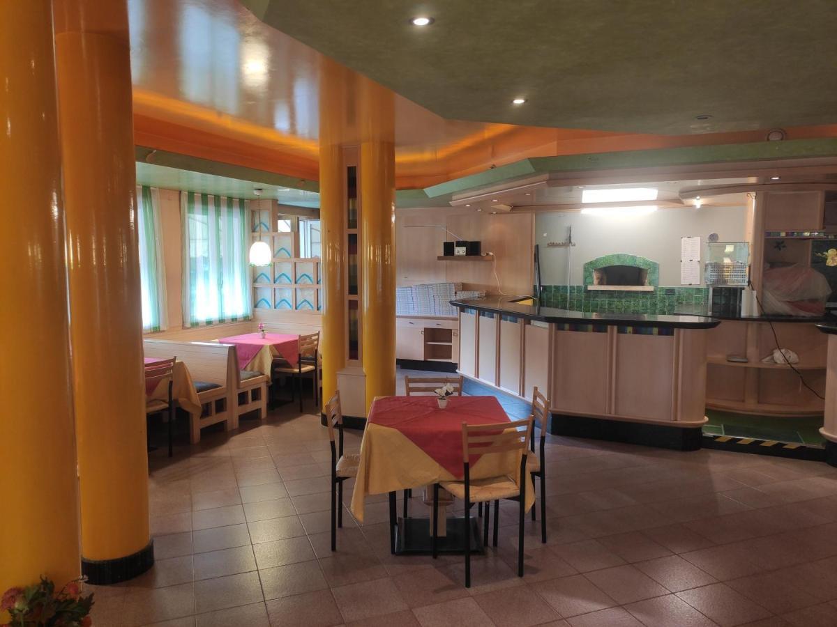 Albergo Al Trieste Nimis Buitenkant foto